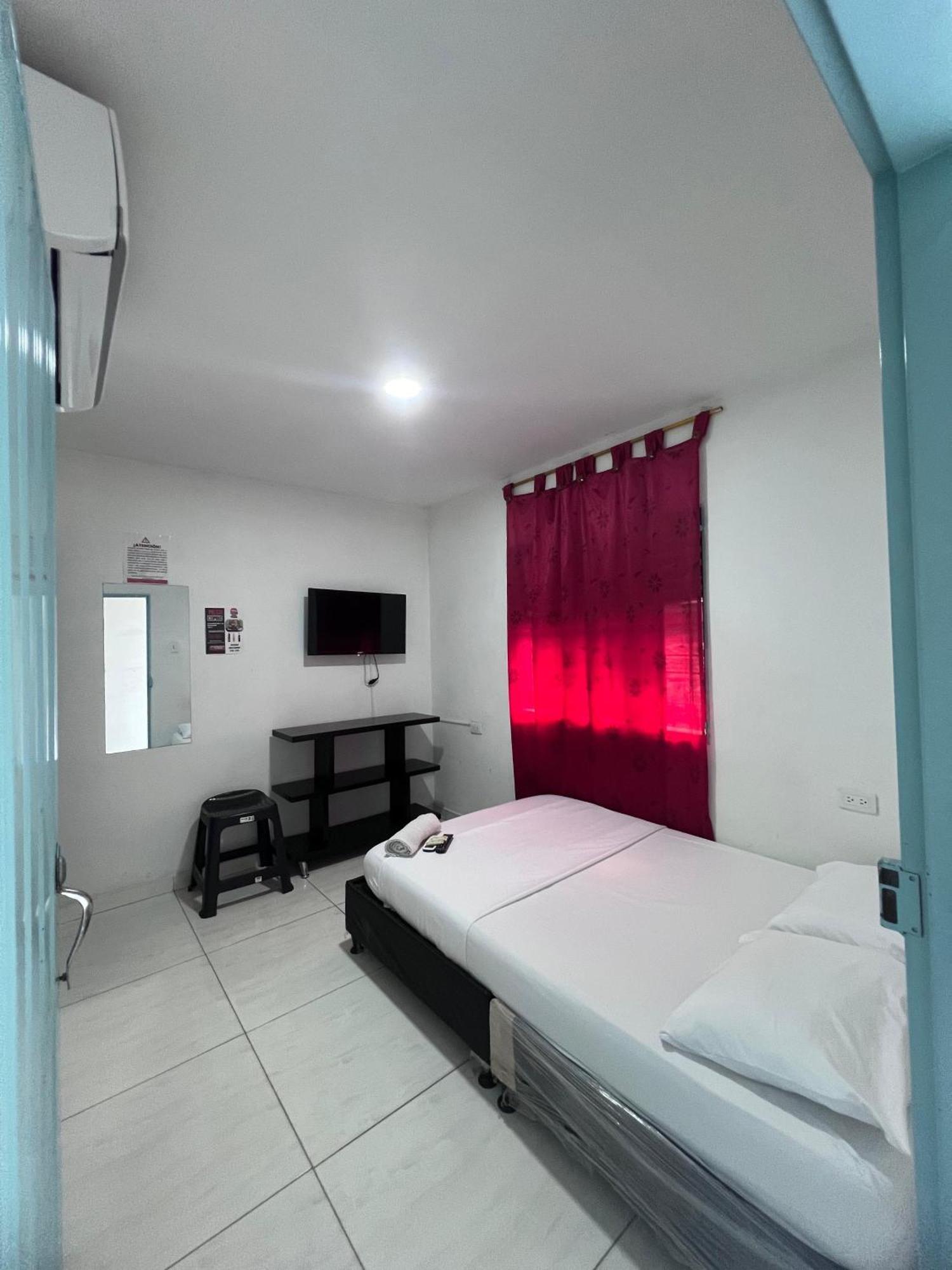 Hotel 7 Cúcuta Buitenkant foto